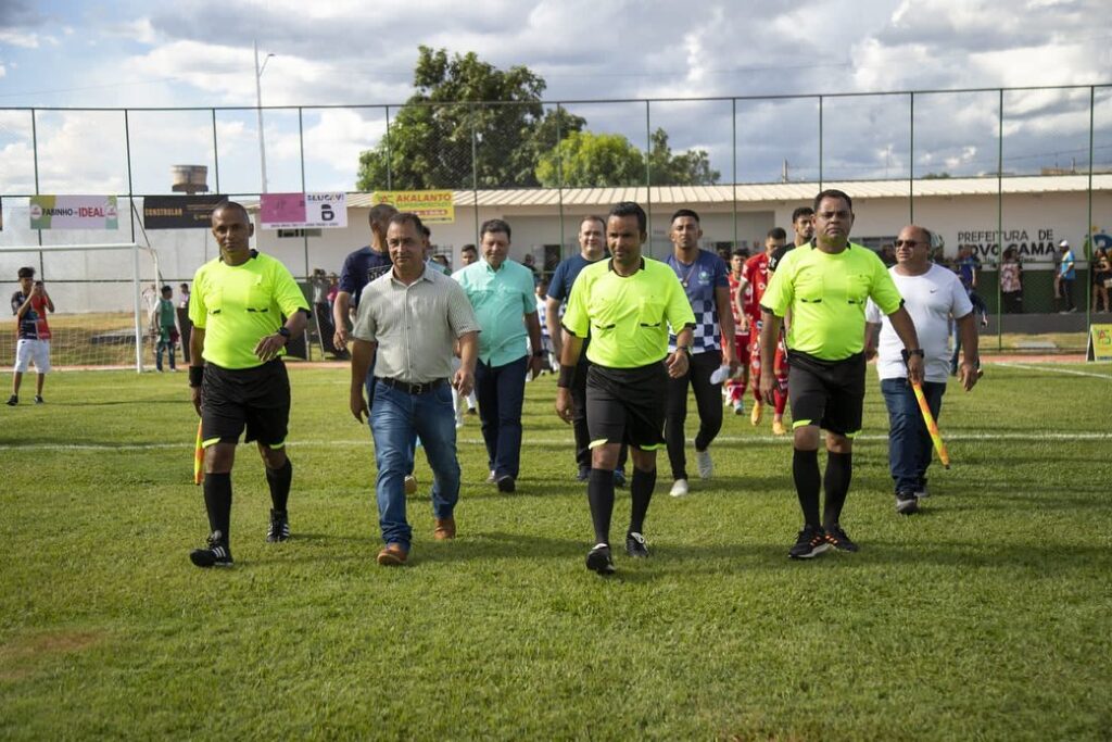 Reinauguração do Estádio Luizinho, em Novo Gama