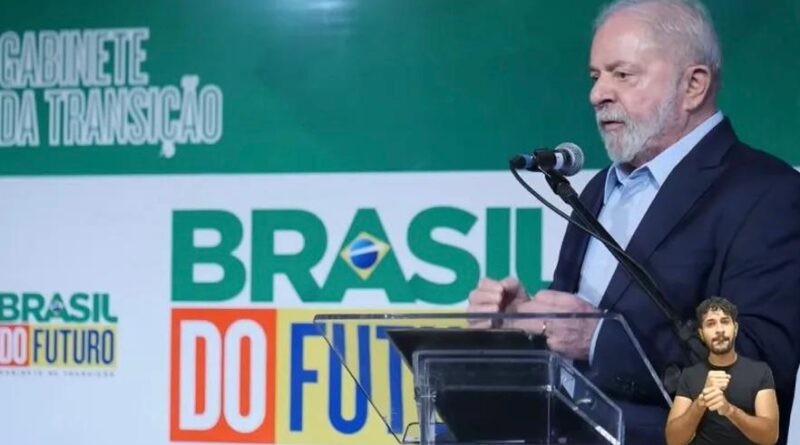 Lula anuncia ministros