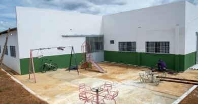 Escola Monteiro Lobato em reforma no Novo Gama