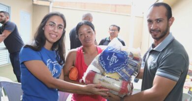 Assistência Social entrega cestas básicas para a comunidade do Ipanema