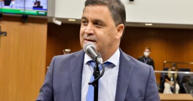 Wilde Cambão é o novo lider do Governo na ALEGO
