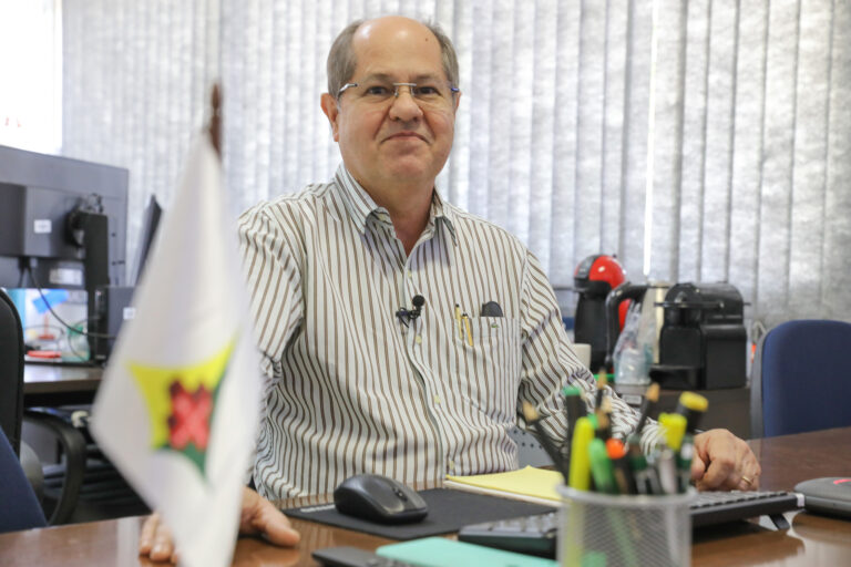 O diretor-geral do HAB, Alexandre Lyra, diz: “O Hospital de Apoio e o GDF avançam mais do que qualquer outro estado da federação. Somos os únicos a realizarem o teste do pezinho ampliado e é 100% público”