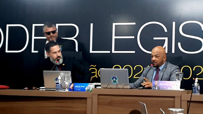 Vereadores Alceu Gomes e Flávio Lopes, presidente da Casa de Leis