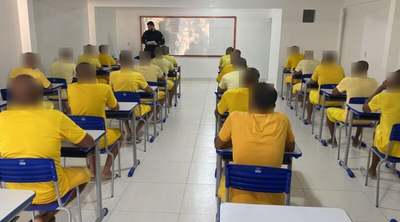 Número de alunos matriculados mais que dobrou nos últimos quatro anos nas unidades prisionais de Goiás. Em 2019, eram 1.629 matriculados, passando para 3.460, em 2022 (Foto: Polícia Penal)