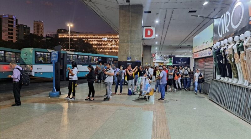 Governo de Goiás mobiliza população a votar pela inclusão de projetos que beneficiam o transporte coletivo no Entorno do DF no Plano Plurianual do governo federal (Fotos: Divulgação Sedfgo)