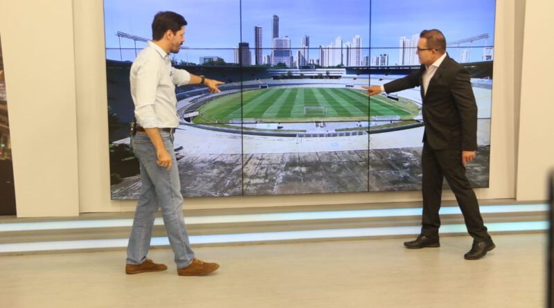 Governador em exercício, Daniel Vilela, em entrevista ao programa Balanço Geral, da Record TV Goiás (Foto: Jota Eurípedes)