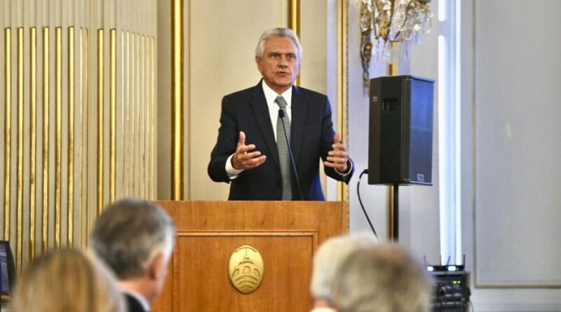 Governador Ronaldo Caiado defende ações em segurança pública como fundamentais para garantia de direitos (Foto: Fundación Libertad)