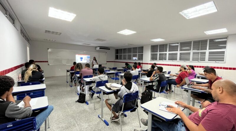 Inscrições para cursos gratuitos de capacitação das Escolas do Futuro de Goiás estão abertas até a próxima segunda-feira (Foto: Edinan Ferreira)
