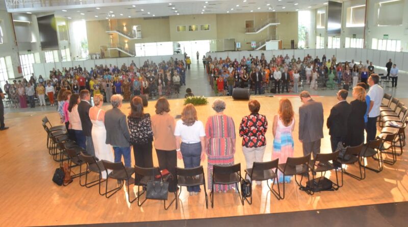 Tem início a Conferência Estadual de Educação de Goiás.