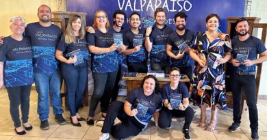 Valparaíso vive dia memorável com o lançamento do livro Valparaíso História Poesis