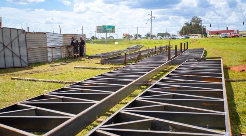 Obras em andamento do Portal da Cidade de Novo Gama