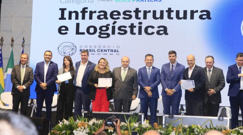 Premiação reconhece ações que proponham melhoria da gestão pública e oferta de serviços à população (Foto: Edinan Ferreira)