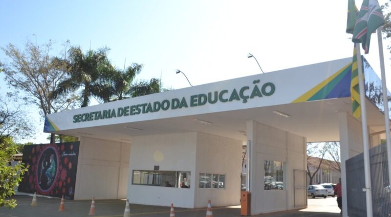 Gratificações serão pagas aos gestores educacionais em duas partes: uma fixa e outra variável, vinculada ao atingimento de metas (Foto: Seduc)