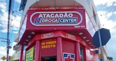 Drogaria Atacadão DrogaCenter abre as portas para a comunidade de Valparaíso e região