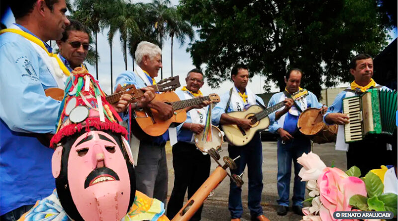 Folia de Reis