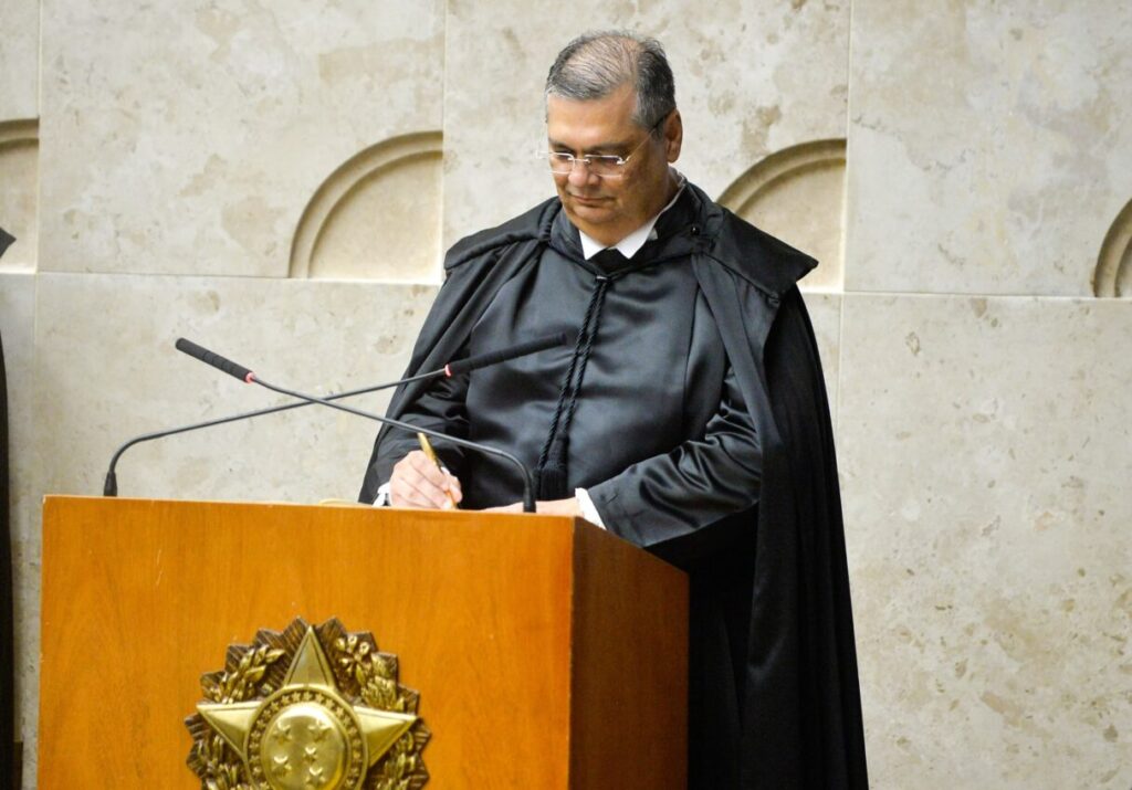 “Esperem de mim imparcialidade e isenção. Esperem de mim fiel cumprimento à Constituição e à lei”, disse o novo ministro do STF, durante cerimônia de posse (Fotos: Lucas Diener)