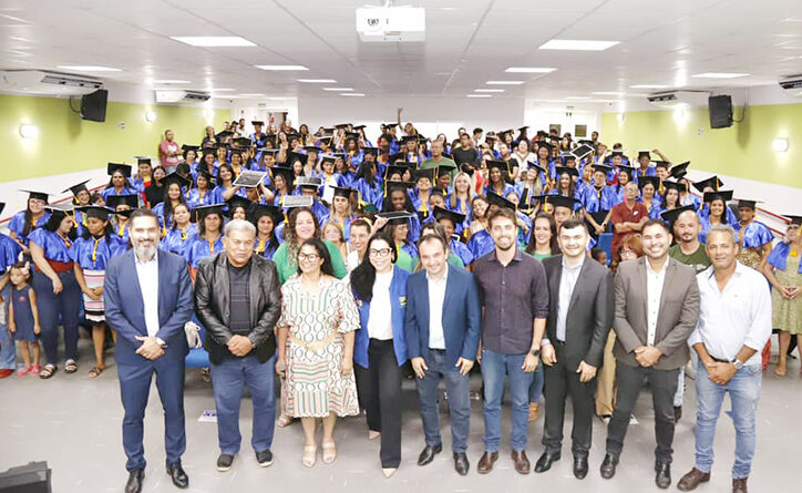 Sucesso e Conquistas: Formatura dos Alunos do COTEC de Valparaíso