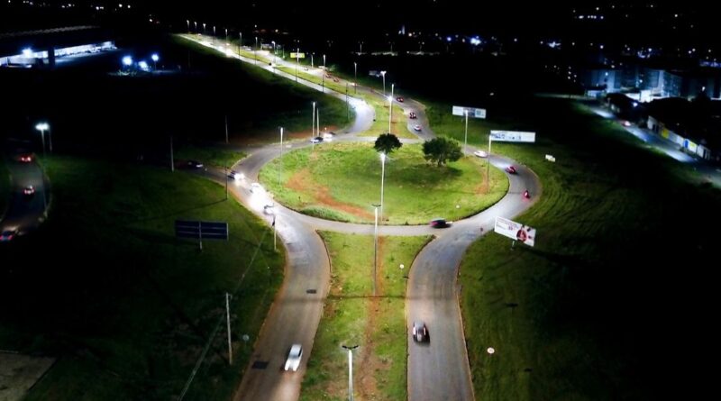 Valparaíso agora tem iluminação de qualidade na divisa com Brasília