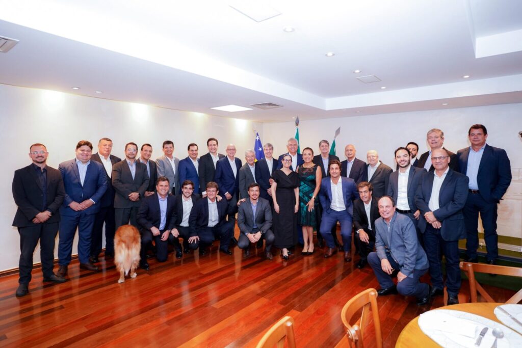 Participaram do encontro representantes de quatro usinas sucroenergéticas do estado, além da equipe de governo (Fotos: Adalberto Rucheelle)
