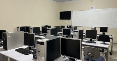 Sala de Informática da Escola de Governo