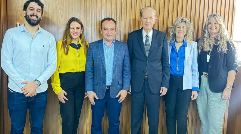 Cartório de Valparaíso comemora dez anos de atividades na cidade