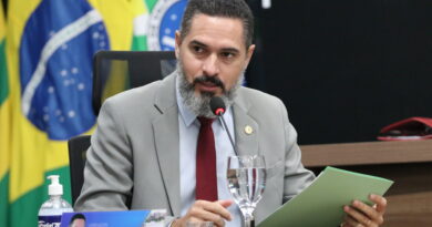 Presidente da Casa de Leis de Valparaiso de Goiás, vereador Alceu Gomes