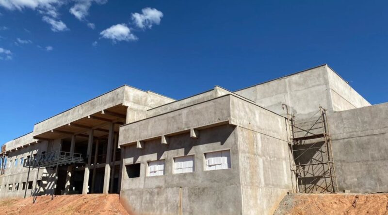 Hospital Estadual de Formosa (HEF), unidade do Governo de Goiás no Entorno do Distrito Federal,