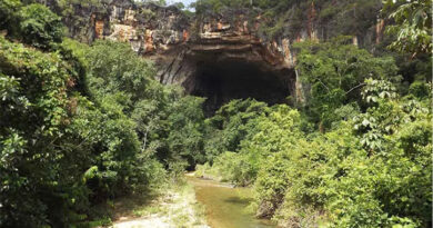 No parque de Terra Ronca (localizado em São Domingos) é proibido começar o passeio sem o acompanhamento de um condutor de visitantes (Foto: Semad)