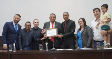 Sessão solene itinerante de entrega de Título de Cidadania Goiana ao senhor André Firmino da Silva