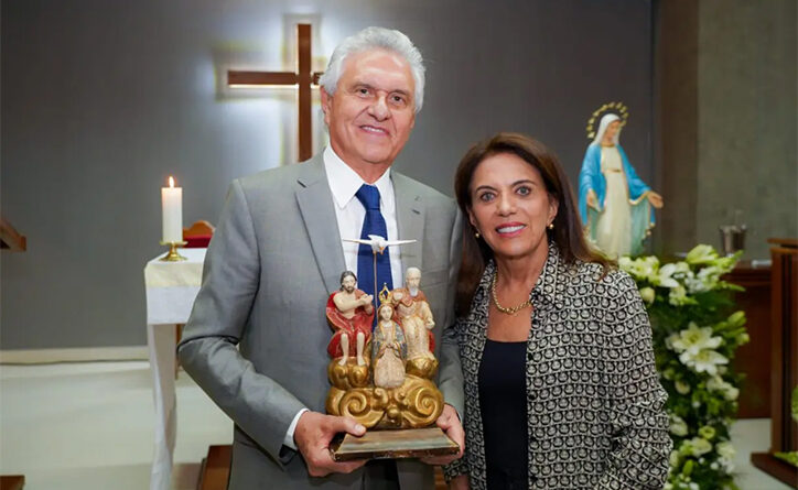 Ronaldo e Gracinha Caiado inauguram revitalização da capela do Estádio Serra Dourada (Foto: Júnior Guimarães)