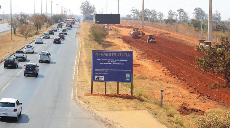 As obras de ampliação da rodovia BR-040 já estão na fase de terraplanagem