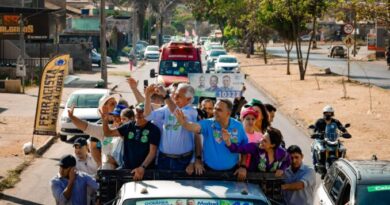 Caiado destaca em carreata pela região Oeste que Mabel tem a experiência e a visão necessárias para administrar Goiânia