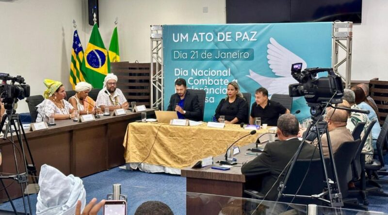 A Prefeitura Municipal de Cidade Ocidental promoveu, nesta segunda-feira (21), um podcast com o tema "UM ATO DE PAZ"