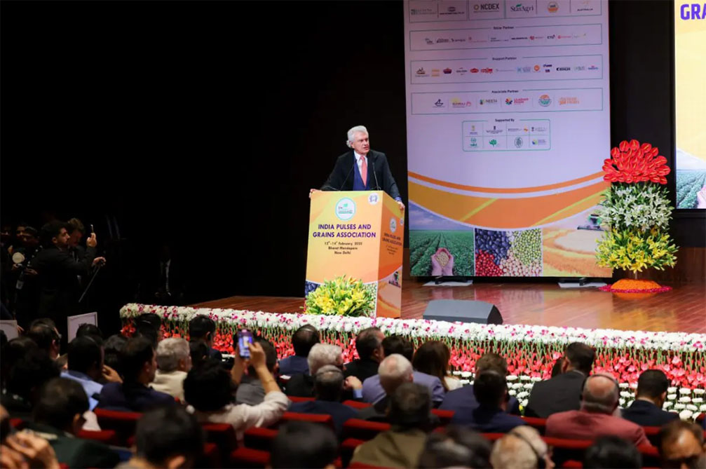 Ao apresentar o potencial do agro goiano, Caiado falou do compromisso do Brasil em trabalhar pela segurança alimentar global. “Cerca de 850 milhões de pessoas no mundo passam fome. Estendemos as mãos para uma ação solidária mundial”, disse o governador (Fotos: Júnior Guimarães)