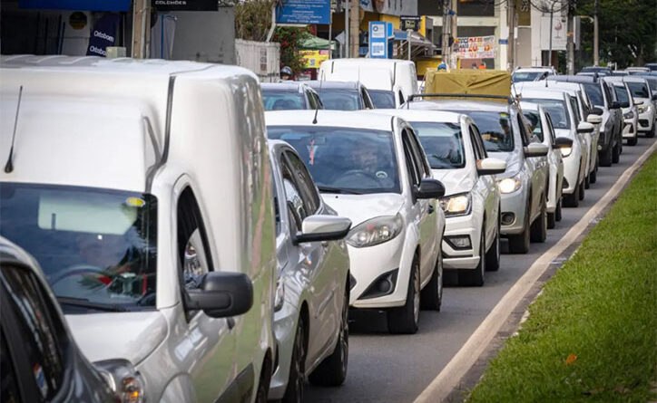 IPVA: pagamento em dia evita a cobrança de multas. Boleto pode ser emitido pela internet (Foto: Economia)