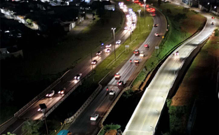 Ponte da Marginal da BR 040 recebe iluminação de LED