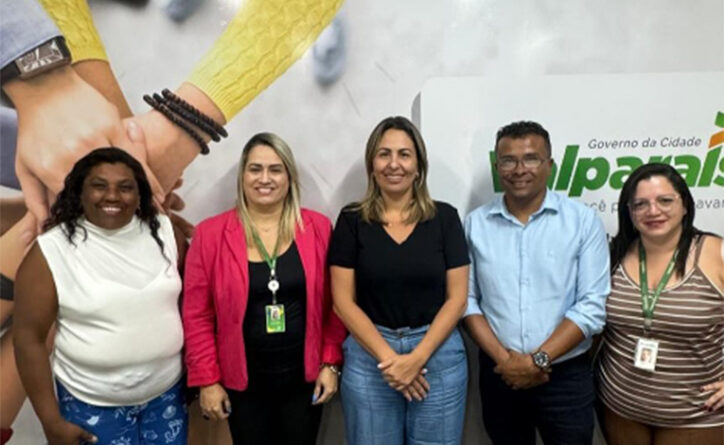 Reunião entre a Secretaria Municipal de Assistência Social e a Agência Goiana de Habitação (Agehab)