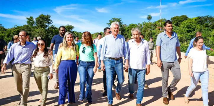 Ponte inaugurada pelo Governo de Goiás em Araguapaz vai beneficiar também municípios como Faina e Matrinchã (Foto: Romulo Carvalho)