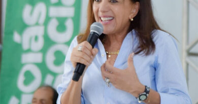 Gracinha Caiado cumpre agenda nesta terça-feira (22/04) em Porangatu (Foto: Secom)