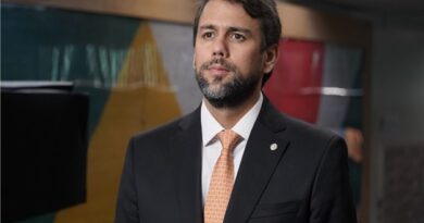 Lula sinaliza nomeação de Pedro Lucas para as Comunicações. (Foto: Reprodução)