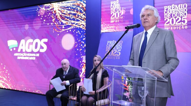 Ronaldo Caiado enaltece trabalho do setor supermercadista e reforça compromisso em garantir boas condições de trabalho ao setor (Fotos: Adalberto Ruchelle e Walter Folador)