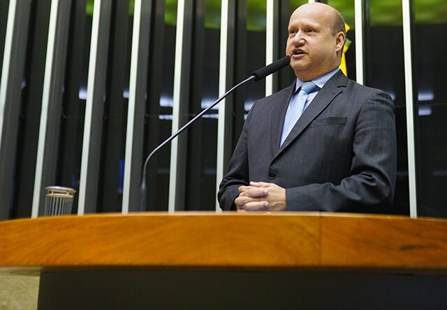 Deputado Federal Célio Silveira (MDB)