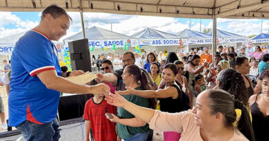 Lazer da Família reuniu todas as secretarias municipais em uma grande ação voltada à valorização das mães e das famílias da cidade.