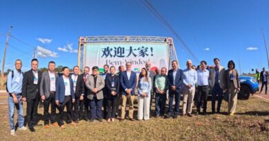 Grupo de Chineses visita obras do Polo Industrial Municipal