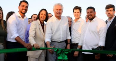 Governador Ronaldo Caiado entrega viaduto em Trindade. Obra facilita acesso à cidade, principalmente durante a Romaria do Divino Pai Eterno (Fotos: Cristiano Borges, Rômullo Carvalho e Júnior Guimarães)