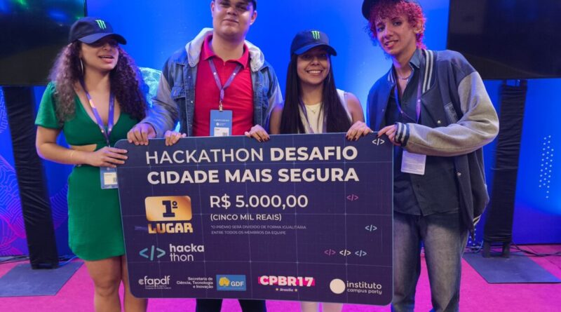 Estudantes da Escola do Futuro conquistam primeiro lugar na Campus Party Brasília (Foto: Secti-GO)