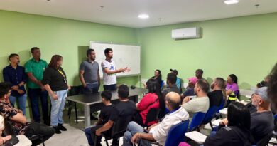 Um dos principais passos apresentados durante a reunião foi o início do processo de cadastramento dos ambulantes