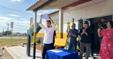 Assinatura de Ordem de Serviço que autoriza o início das obras para construção de uma ciclovia em Valparaíso