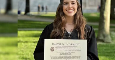 Aos 23, Sarah Aguiar Monteiro Borges alcançou não apenas o feito, mas também recebeu o prêmio Sophia Freund, concedido aos estudantes da instituição americana que alcançam as melhores médias gerais.