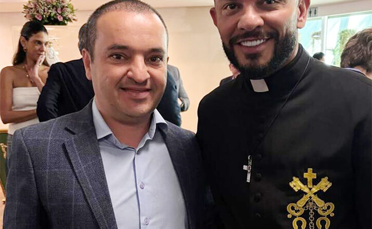 Pabio Mossoró vi à Goiânia para visitação à Nossa Senhora